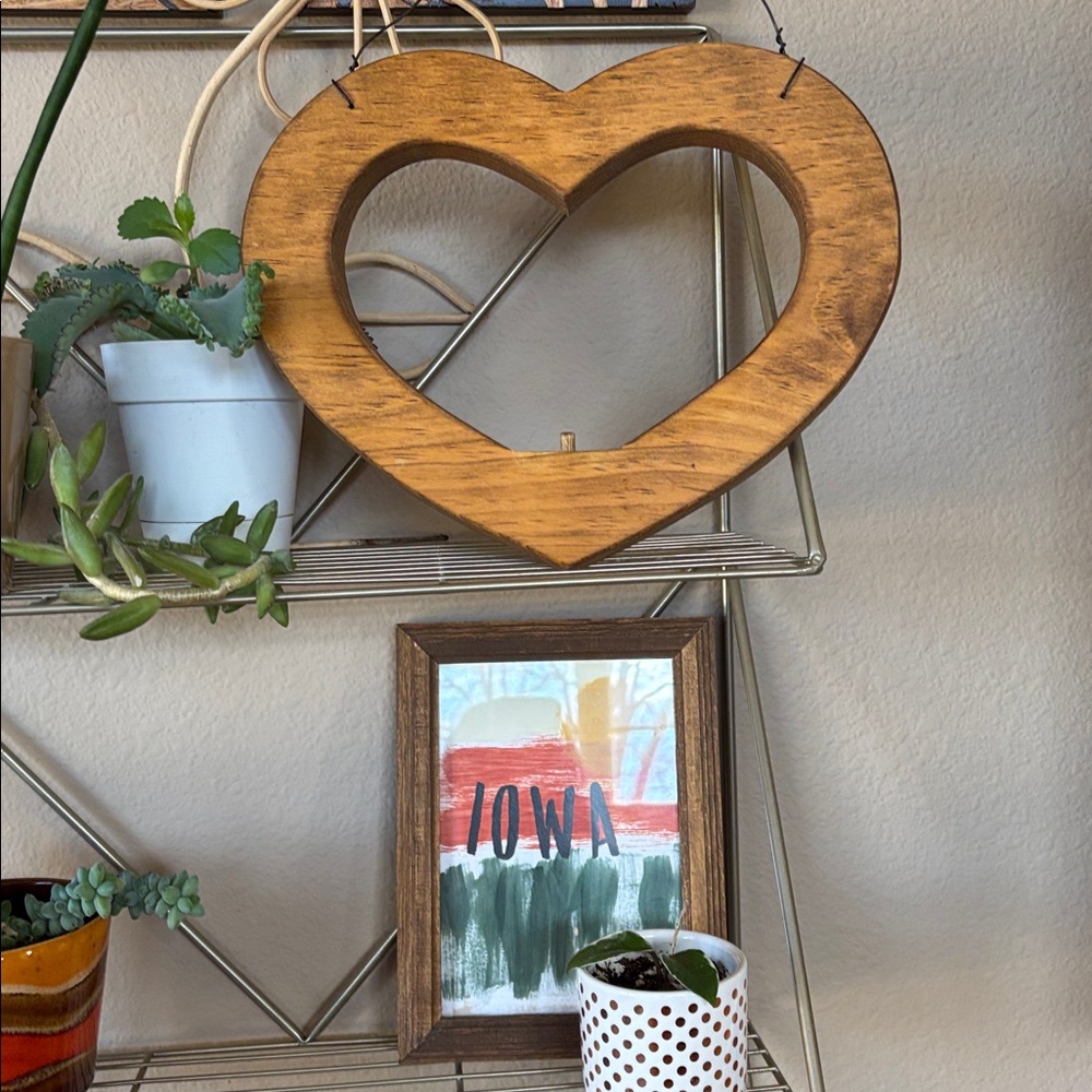 Vintage Heart Shaped Wooden Wall hanging decor‎ Cottagecore Wood MCM Mid century